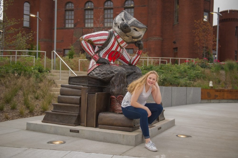 madison wi senior pictures;wisconsin senior pictures;uwmadison pictures; senior pictures near me;senior photographer near me;senior picture ideas;middleton senior pictures;