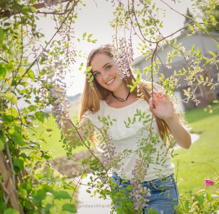 wisteria vines;senior pictures waunakee;senior photographer madison wisconsin