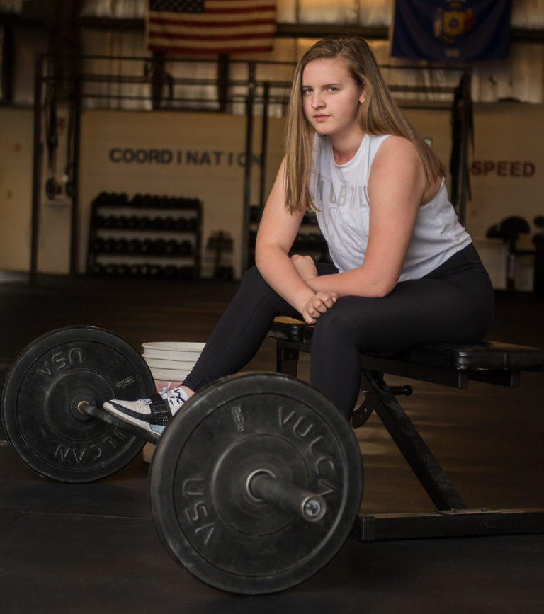 Crossfit Senior Waunakee, senior pictures weight lifting, senior photos crossfit, madison wi senior pictures, senior photos madison wi