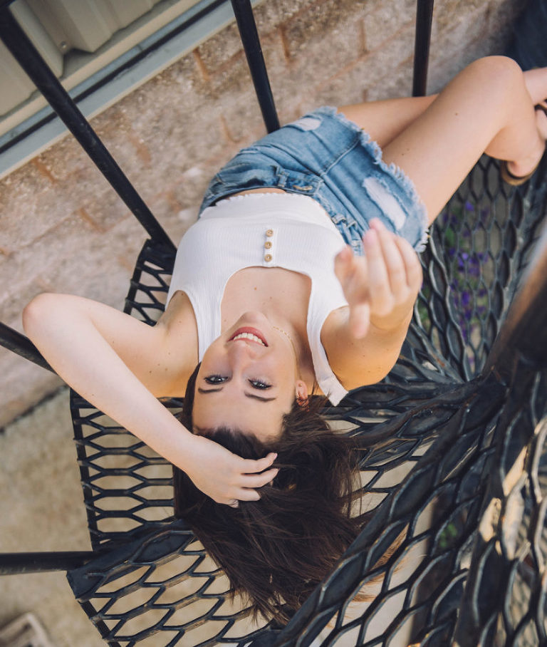 senior photography madison wi, senior picture poses madison wi, senior pictures madison wi, senior photos candid poses