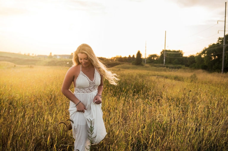 senior photography madison wi, senior picture poses madison wi, senior pictures madison wi, senior madison wi sunset sundress